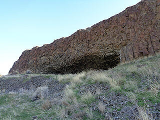 A rock shelter above Marmes.