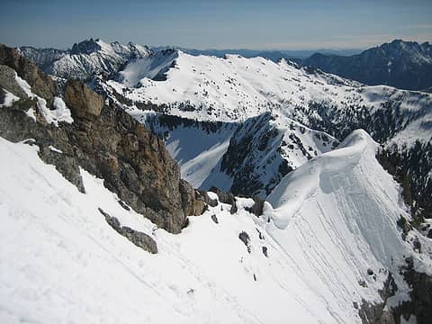 view of Pk 7552 and the steep East ridge of Porcupine