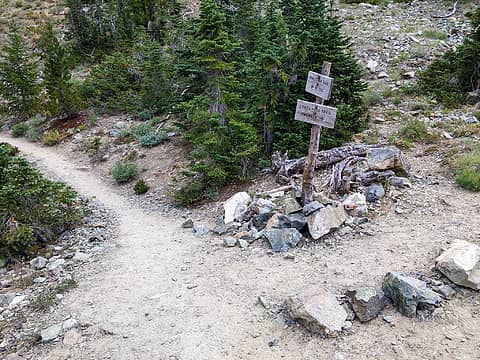 Longs Pass trail junction