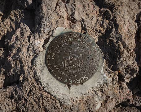 "Plateau" Benchmark at The Knoll