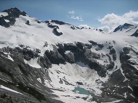 Redoubt glacier above Ouzel lake