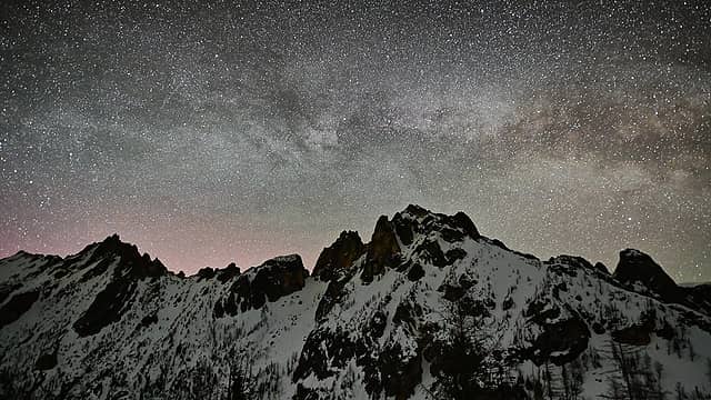 Milky Way over the North Cascades