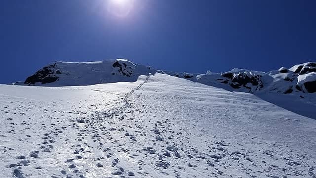 Looking up the final headwall