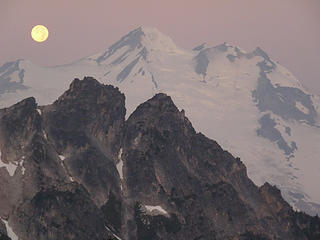 Full moon sets over Glacier peak