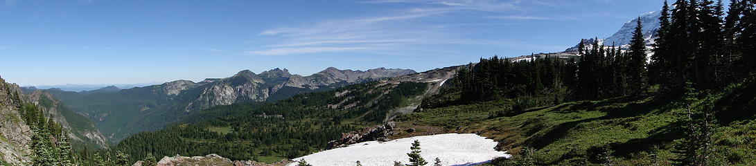 Pano from trail from Knapsack Pass to Spray Park.