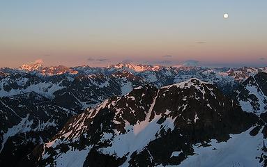 Alpenglow across the western horizon 5:12am