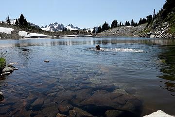 A brief refreshing swim before leaving the high country
