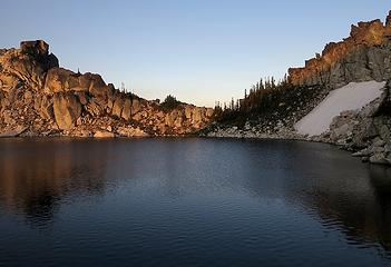 Later morning alpenglow on Thunder Mountain Lake