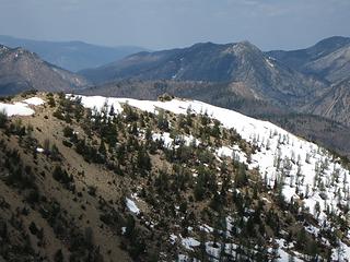 Ridge connecting to Obstruction Peak from north
