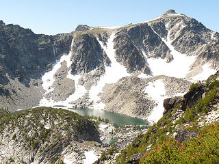 Coney lake, and the couloirs that lead to Cannon's summit (right)