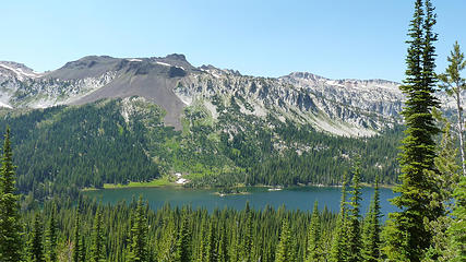 Minam lake from Carper pass trail