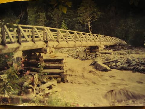 Suiattle R. PCT bridge 8/2003