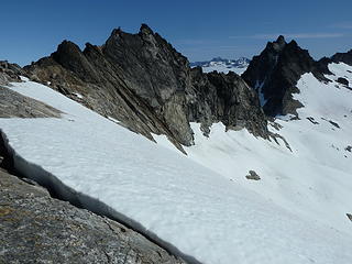 Looking up to the summit of W Tenpeak from the S Ridge.