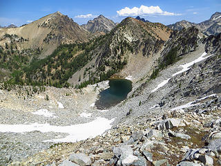 Upper Choral Lake Basin the outflow drops several hundred feet into Choral Creek Basin.