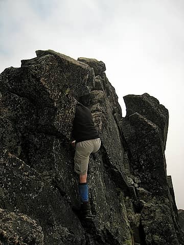 ragman climbs to the summit