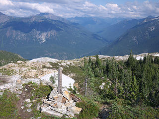 Pierce Mountain trail