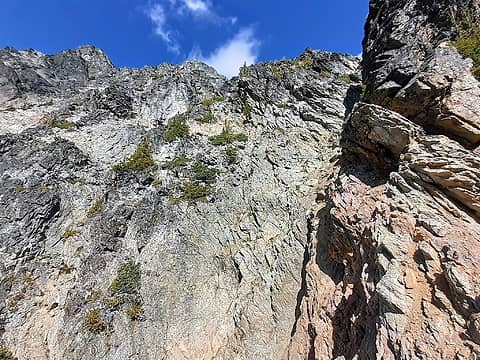 just below first notch, the loose gully crossing
