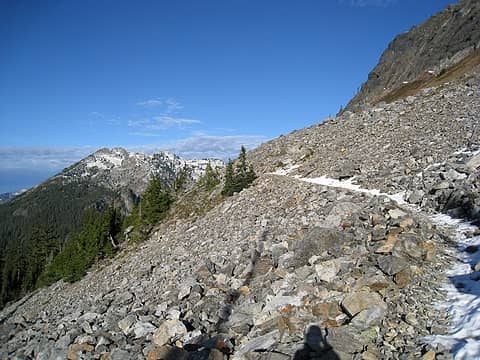 snoqualmie and lundin from pct beneath kendall ridge
