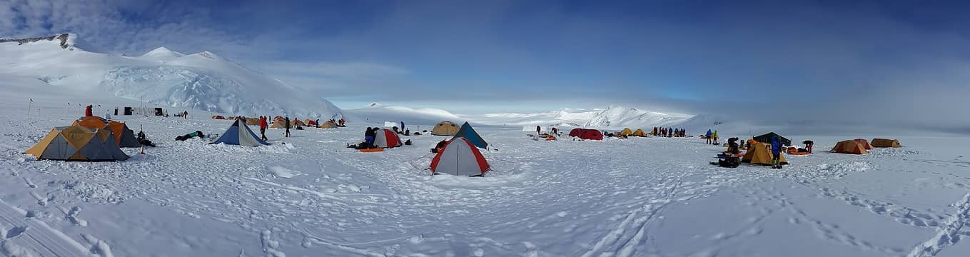 Photo at Low Camp by Ossy.