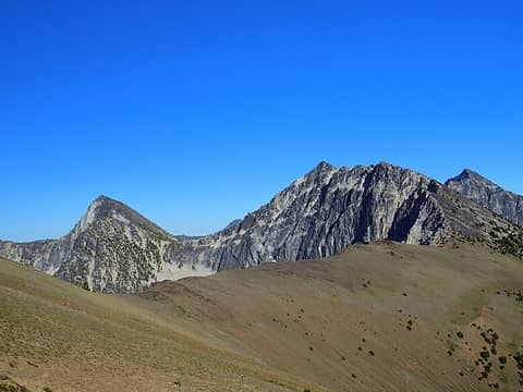 ridge from gray to courtney (R), buttermilk ridge summit on L
