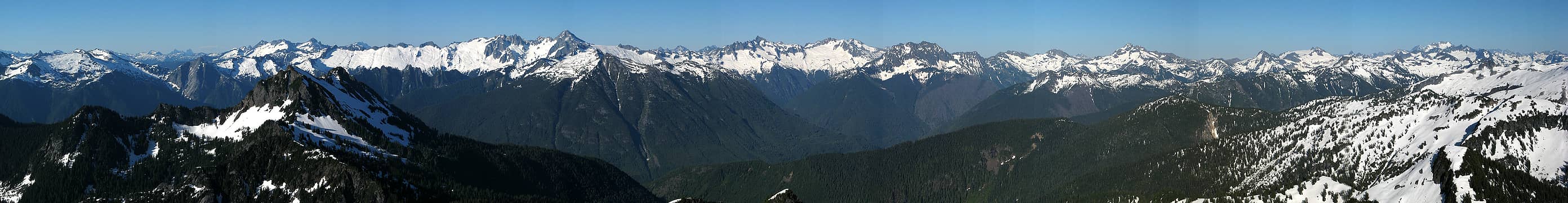 Summit Panorama - Teebone Ridge to Dome Peak