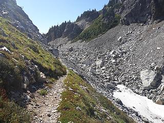 Approaching Park Creek Pass, about 6100', from the north