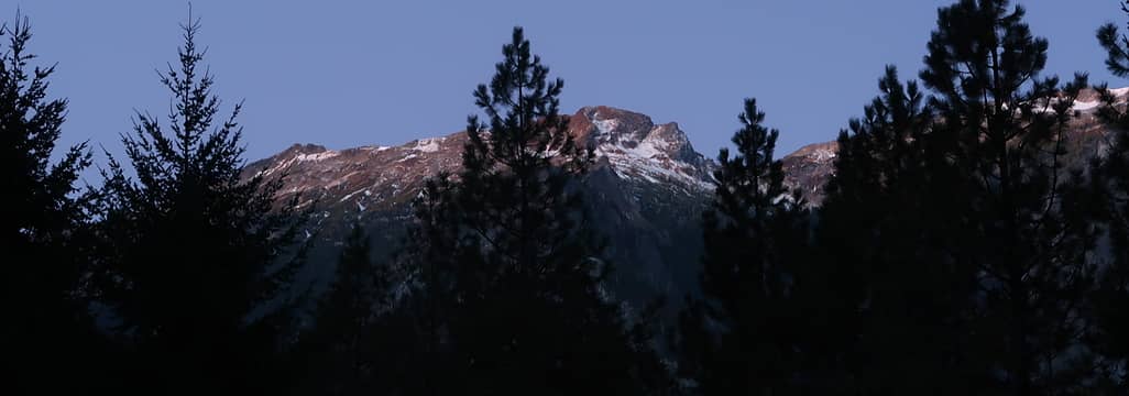 1. First light, Brahma peak or thereabouts, from approximately the parking lot