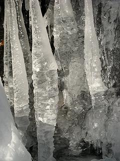 Icicle columns close-up