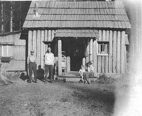 Shaube cabin 1923 courtesy Michael Lujan