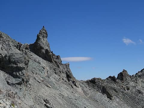 Another rock spire on the SE ridge