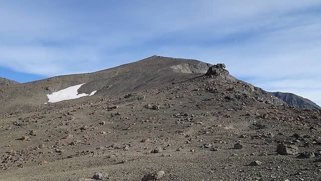 Mellow slopes above 1900 meters on Surveyor Spur