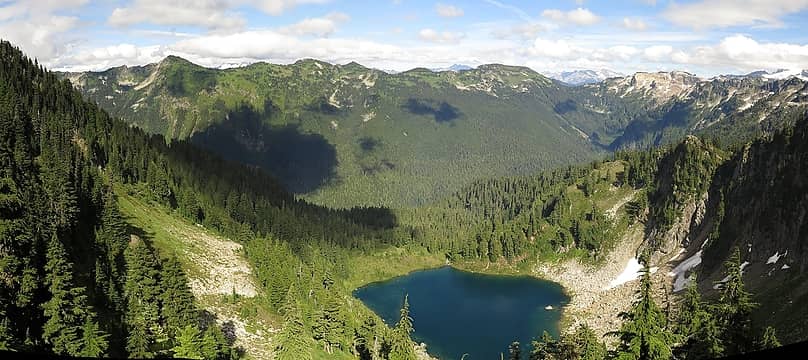 Emerald Lake & Lime Ridge