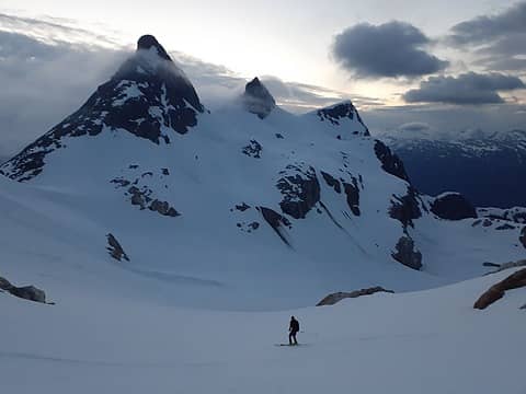 Skiing down the Colonial Glacier