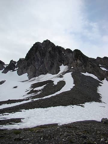 Jan found the debris from the previous night's event. It was a combination of ice and rockfall from this peak. The main debris pile can be seen near the center of the picture.