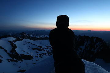 4:35 AM, summit of Mount Spickard