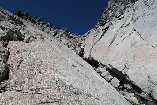 Slab at 8400'.  First crack dead-ended but second one led to a ledge that went back to the gulley