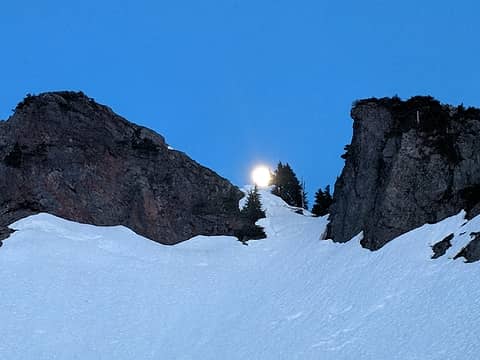Moon rising through the gap