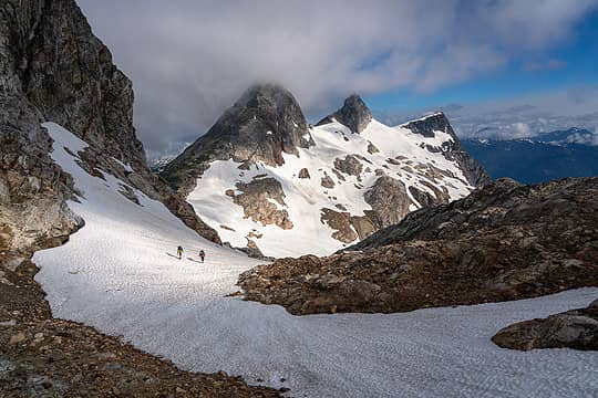Climbers leaving Neve Col